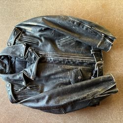 Woman’s Large Harley Davidson Leather Jacket