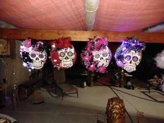 Day of the Dead Light Up skulls