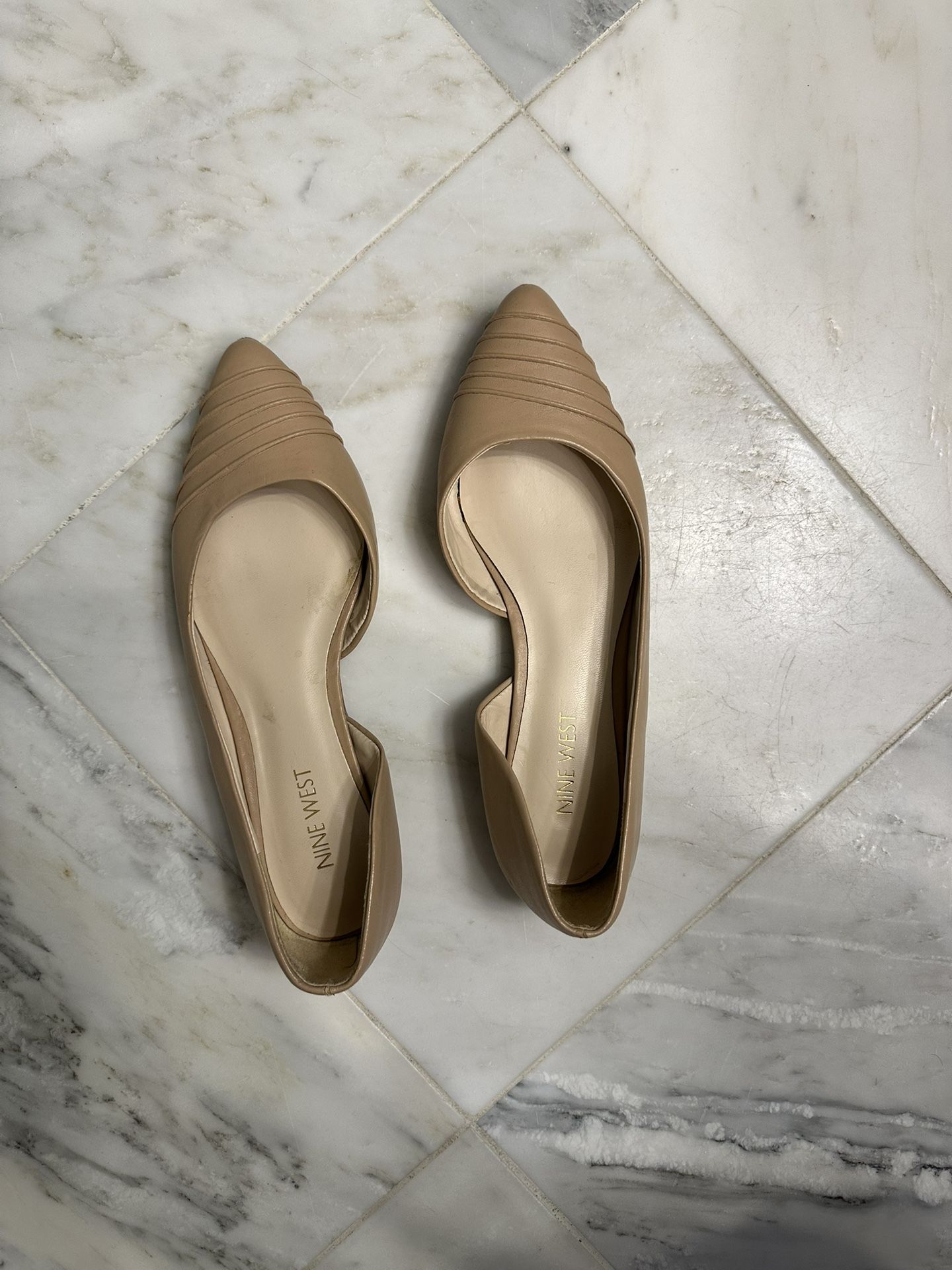 Nine West Tan Flats Size 6M