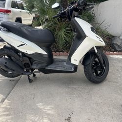 2013 Piaggio Typhoon 125