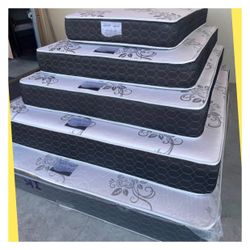 Cal king size mattress/ Colchon