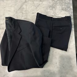 Richard Harris Men’s suit jacket and pants
