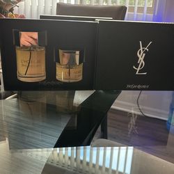 Holiday Gift Set Bundle Men’s Wallet/designer Cologne All For A Great Price