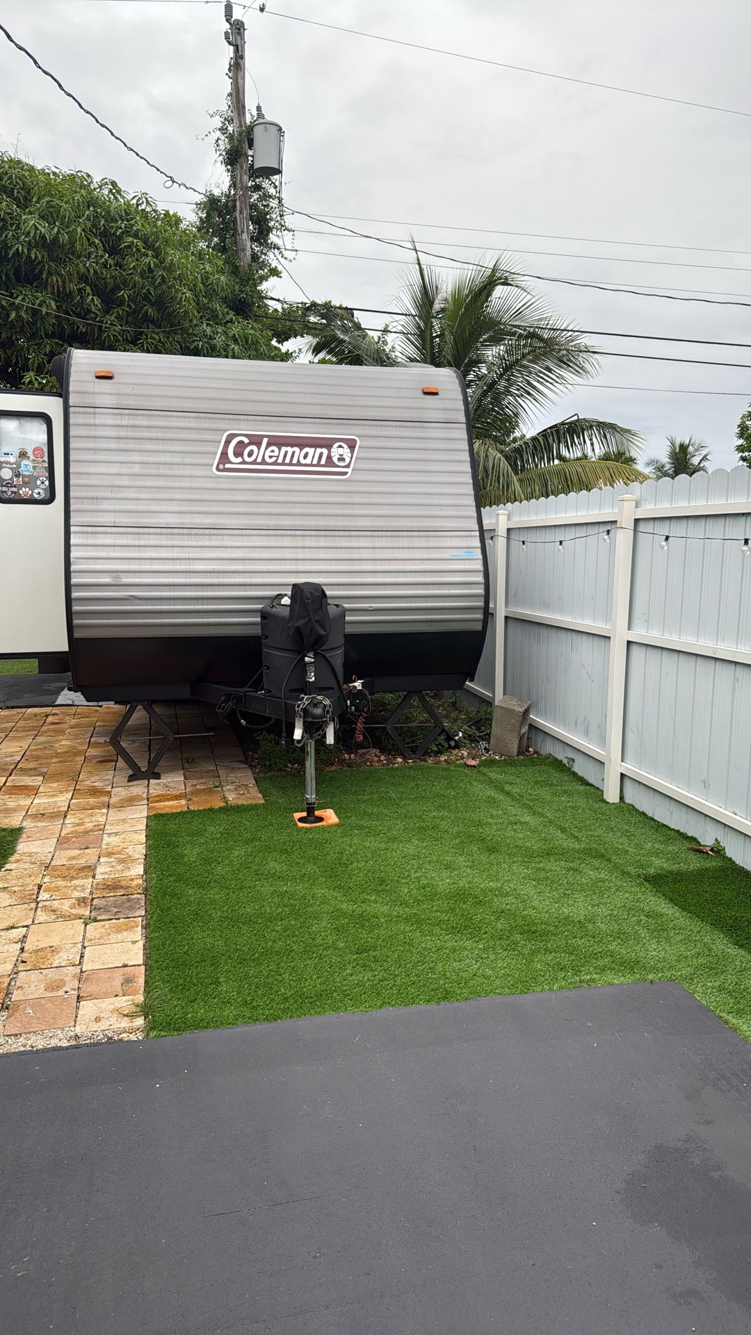 Coleman 17 B RV trailer 2023