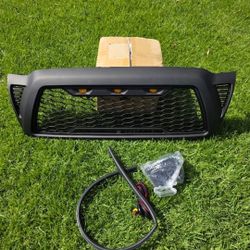 Toyota Tacoma 2005-2011 Grille 