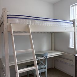 Wooden Bunk Bed With Desk And Chair