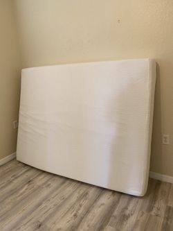 Queen Mattress. Great Condition