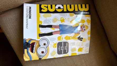 Minion girl costume size child large 12-14