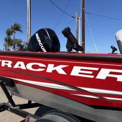 2012 Tracker Pro Guide V16 Mercury 60 EFI Like New Barn Find 