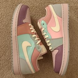 Air Jordan Retro 1 Low "Easter " Size 10.5 Men/12wmns