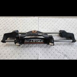 SeaStar Hydraulic Steering Cylinder 