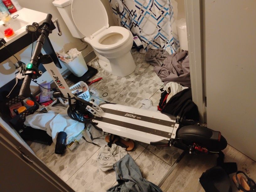 57v Emove Cruiser All White Scooter