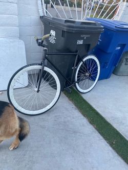 Black fixie