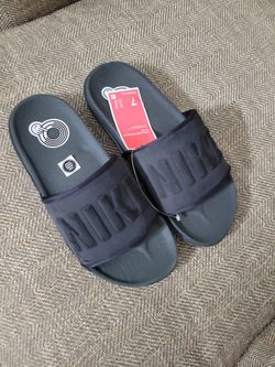 Brand New Nike Slides Women's