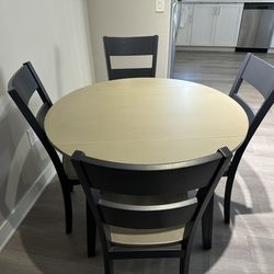 4 chair dinning table
