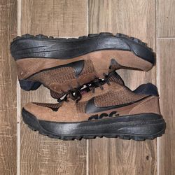Nike ACG Lowcate Cacao Brown Black Shoe Mens 6.5