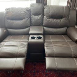 Sofa And Couch’s For Sale