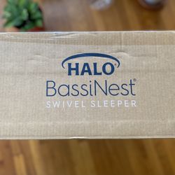 Halo Swivel Sleeper Basinest 3.0, 150 Or Best Offer! 
