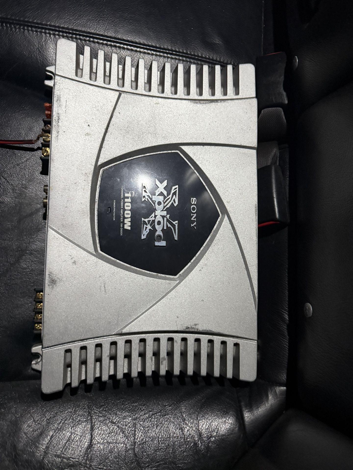 Sony explode amplifier 1100 W