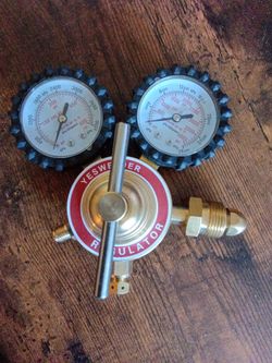 Yeswelder Regulator