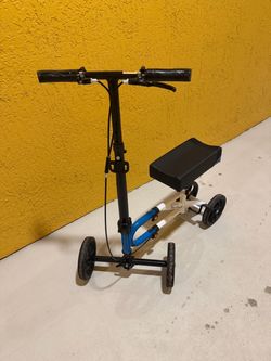 Knee bike scooter walker