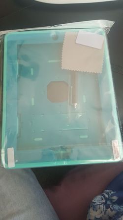 iPad 4 cover with the touch screen pen