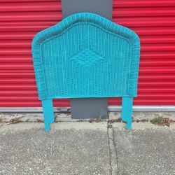 Twin Size Wicker And Rattan Head Board And Matching Mirror 
