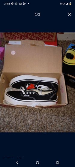 Black & White Vans
