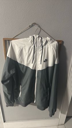 nike sportswear Windrunner