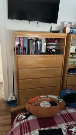Dresser