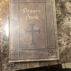 Large Hidden Compartment Bible Book