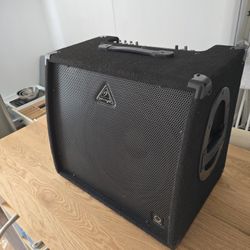 Behringer Ultratone KXD15 - 600W 15-inch Keyboard Amp