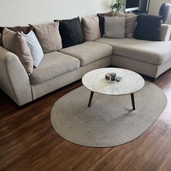 Couch - Sectional -  Beige 