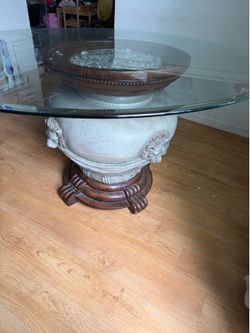 Free table