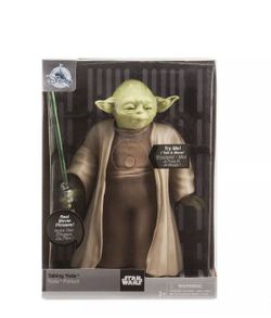 Disney Authentic Yoda Talking Action