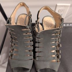Vince Camuto Olive Green Suede Heels 