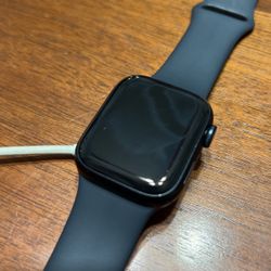 Apple Watch Series 7 41mm GPS+Celular 
