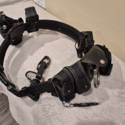 tactical security belt with accessories 