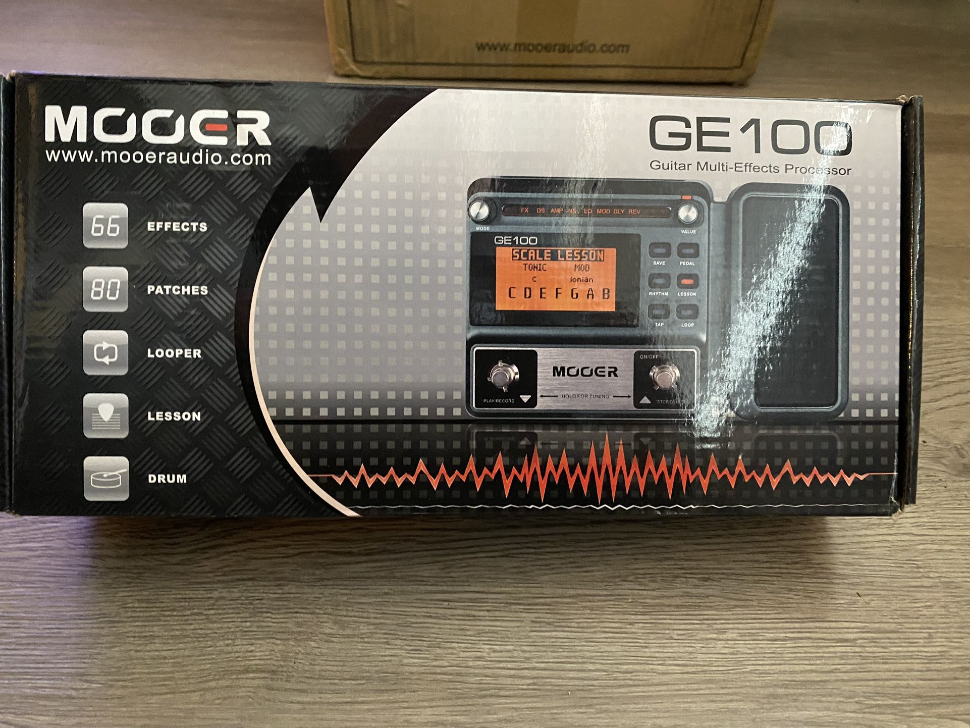 Mooer GE100 Multi Effects Processor