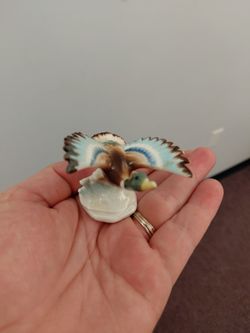Vintage goose decor
