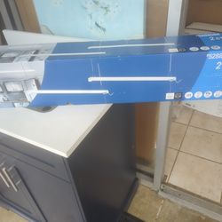 Shop Light New $25