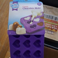 Baked with Love Heart Shaped Chocolate Mold, 3 ct
