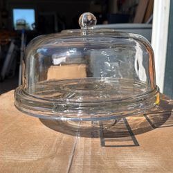 Round Glass Cake Stand 