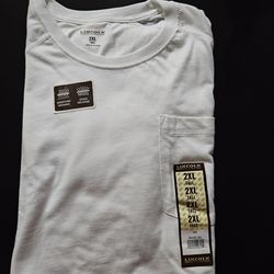 New Lincoln Outfitters  T-Shirt