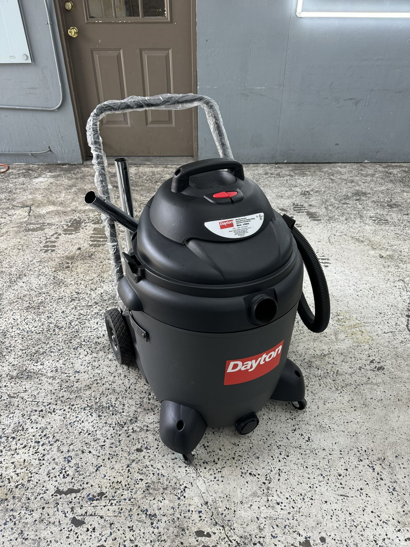 NEW 22 Gal Shop Vac