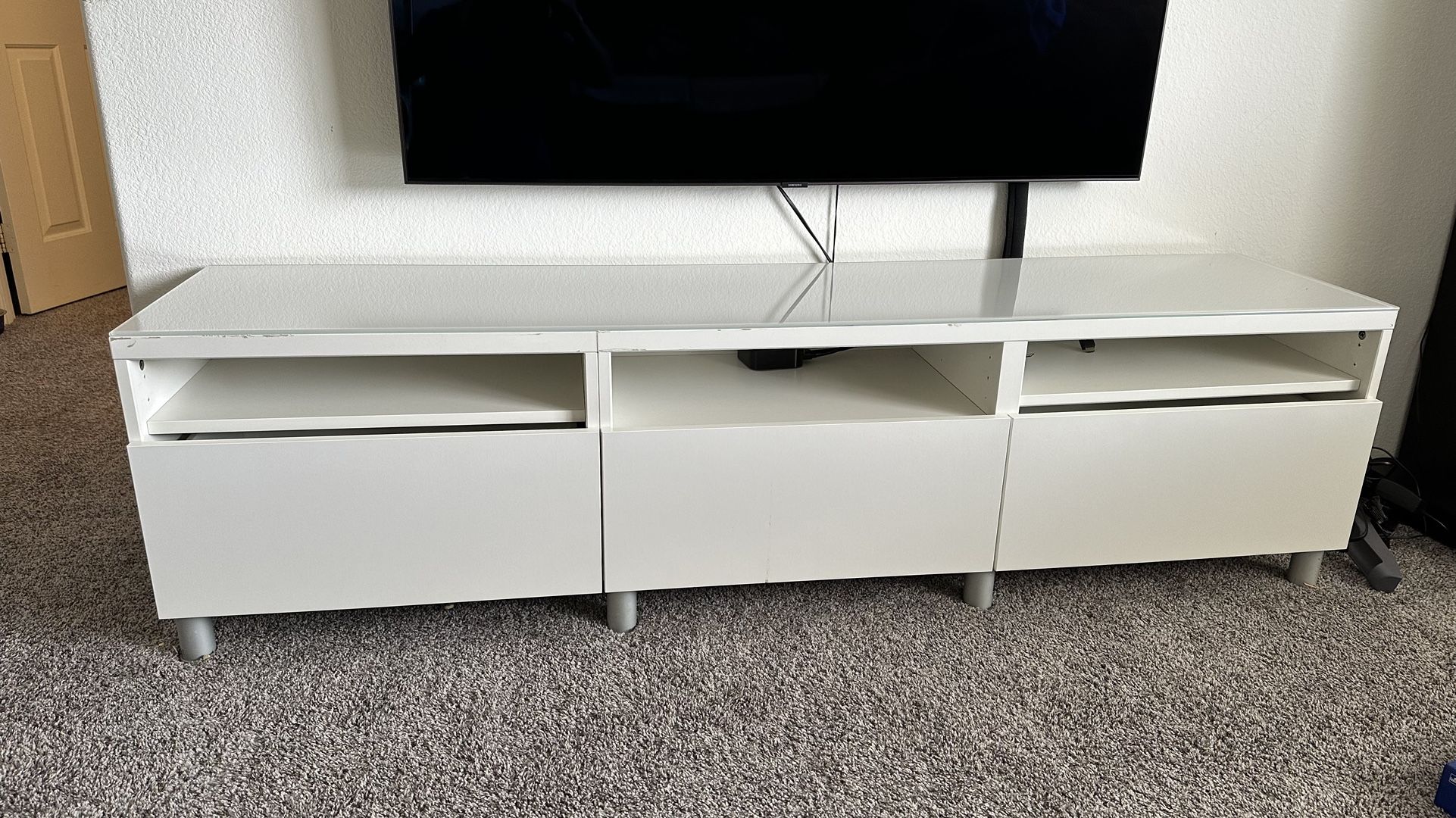IKEA Besta TV Stand With Drawers for Sale in Wildomar, CA OfferUp
