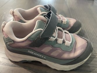 Merrell Waterproof Hiking Shoes Girls Size 13