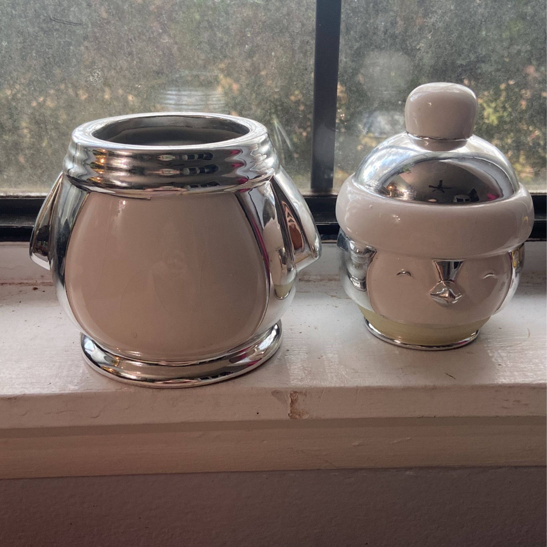Decorative Penguin Jar
