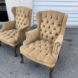 Pair of Vintage Tufted Wingback Nailhead Trim Pin Cushion Accent Arm Chairs! Some light wear. Delivery Available! Price is for both 28x25x37in Seat he