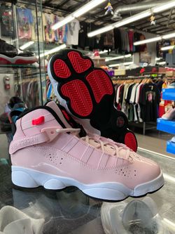 Women’s Jordan 6 Rings Atmosphere